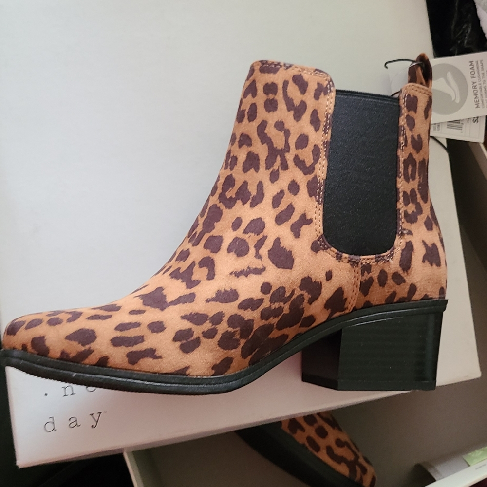 Leopard boots - Picture 4 of 5